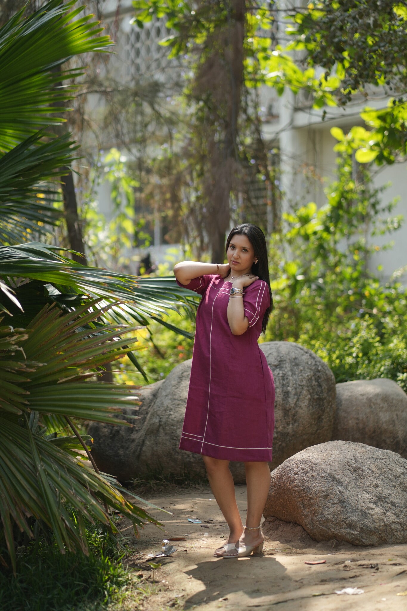 Linen Thread Magenta Round neck shift dress