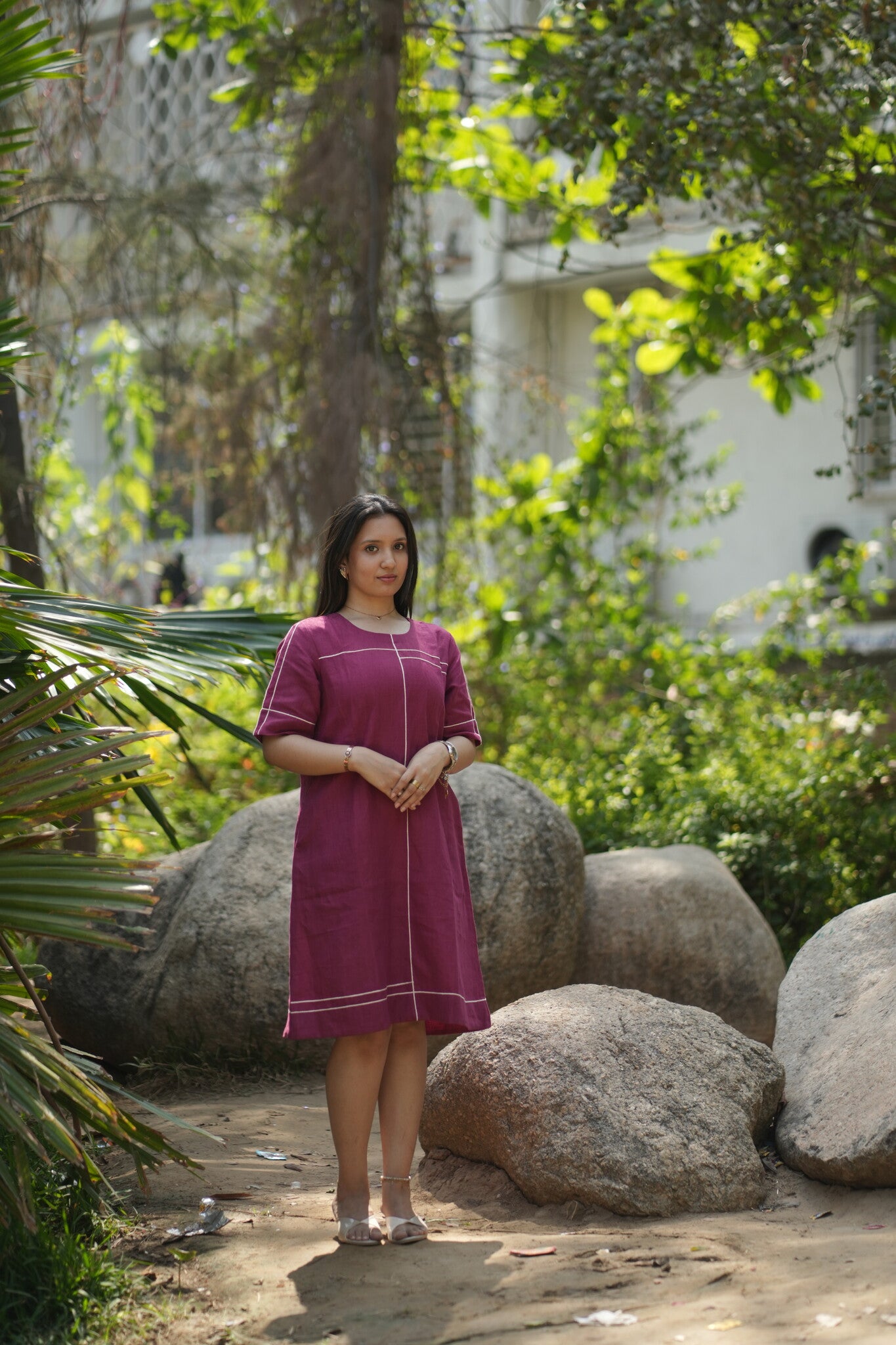 Linen Thread Magenta Round neck shift dress