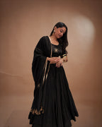 Madhubala Black Mul-Cotton Chaniya Choli